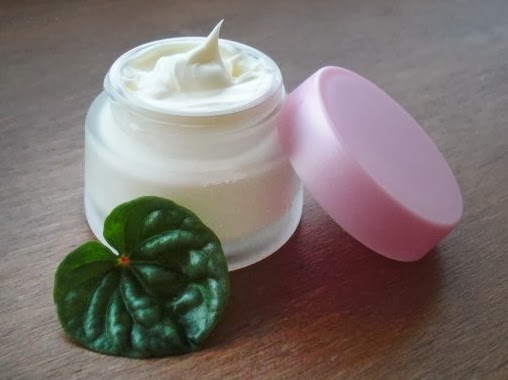 como hacer crema cosmetica casera como hacer crema cosmetica casera